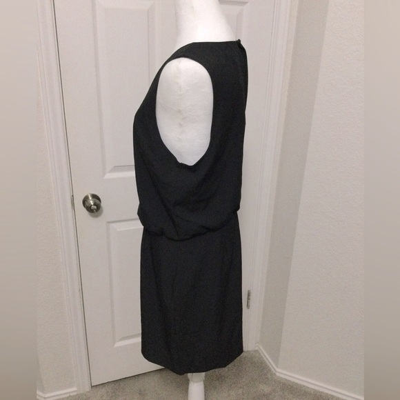 Banana Republic Factory SCULPTED BLOUSANT-WAIST MINI DRESS Black Size 12P - Picture 5 of 10